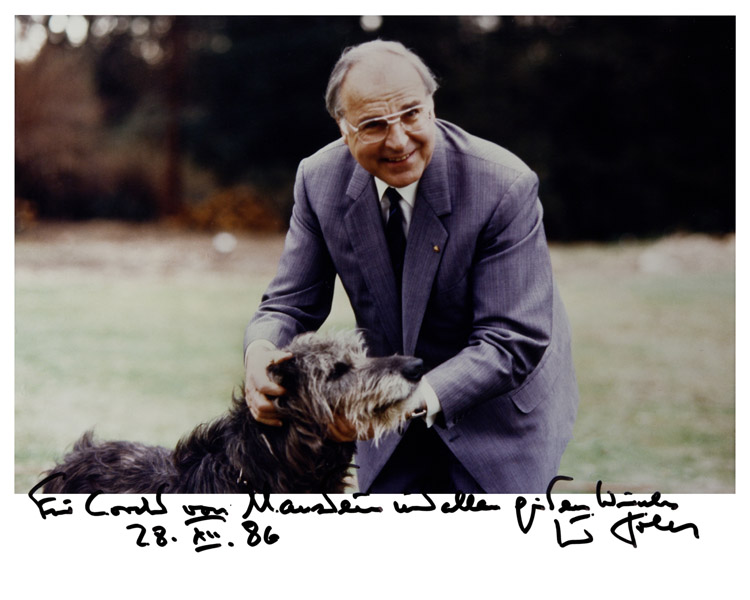 Helmut-Kohl-mit-dem-Irish-Wolfhound-Rover
